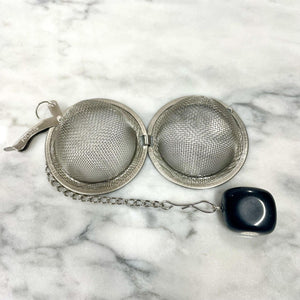 Open image in slideshow, Tea strainer Infuser Crystal
